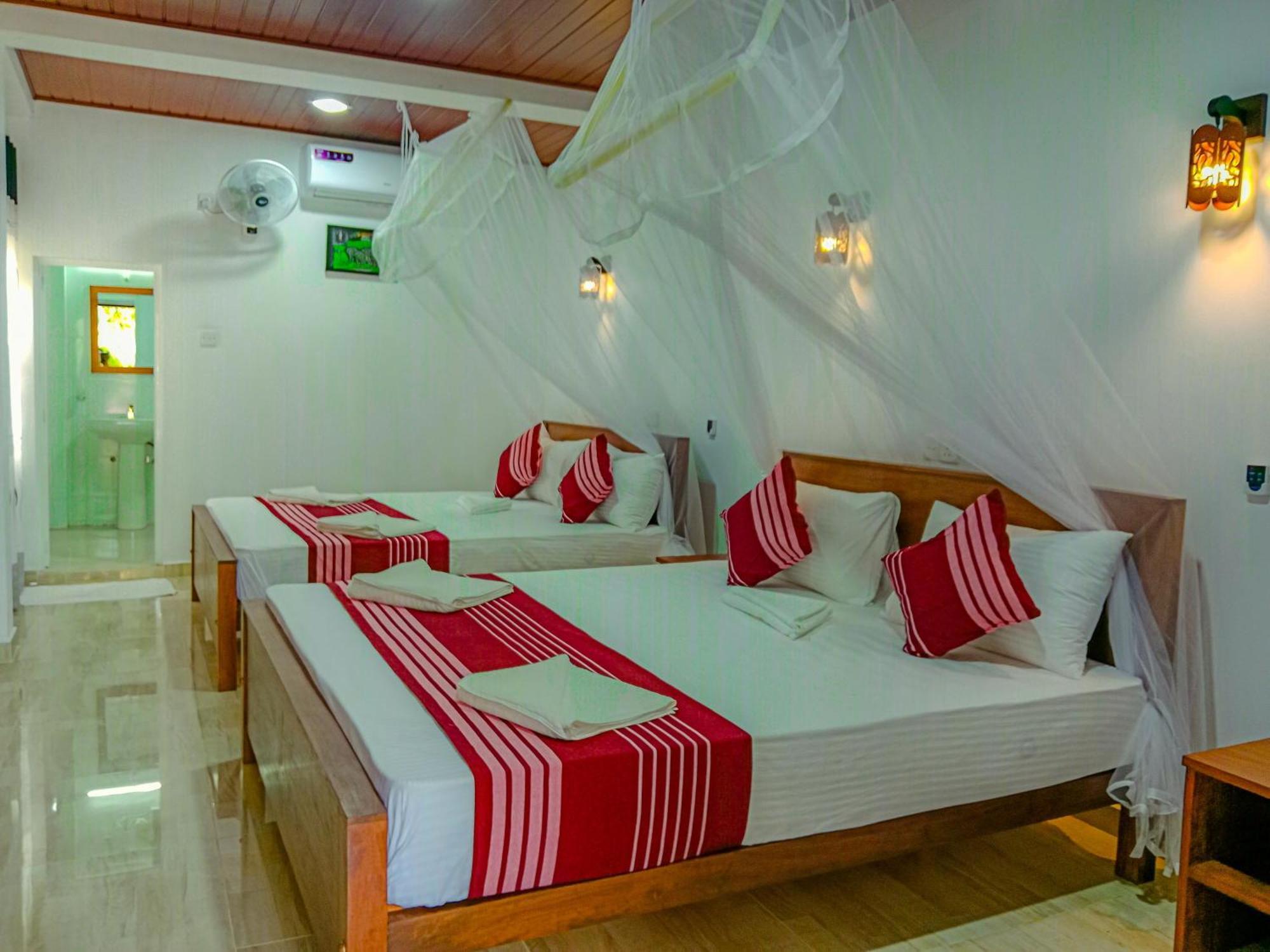 Sigiriya Peacock Homestay Zewnętrze zdjęcie