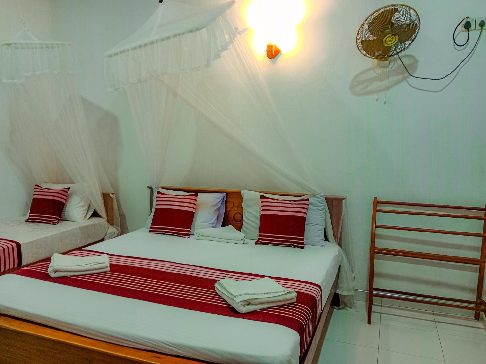 Sigiriya Peacock Homestay Zewnętrze zdjęcie