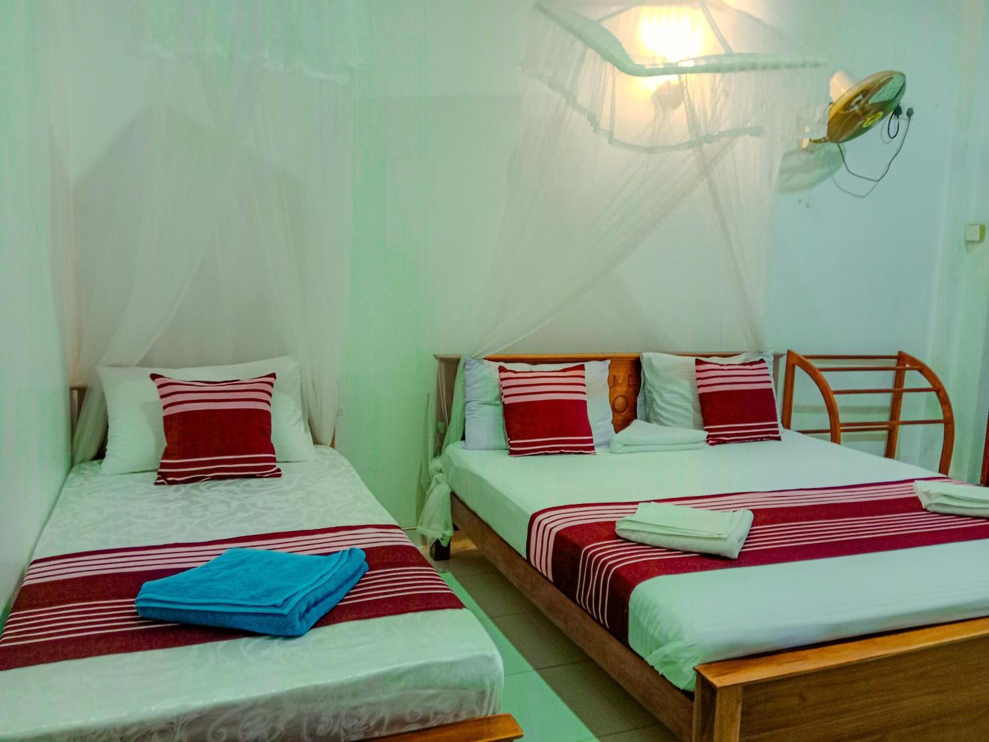 Sigiriya Peacock Homestay Zewnętrze zdjęcie