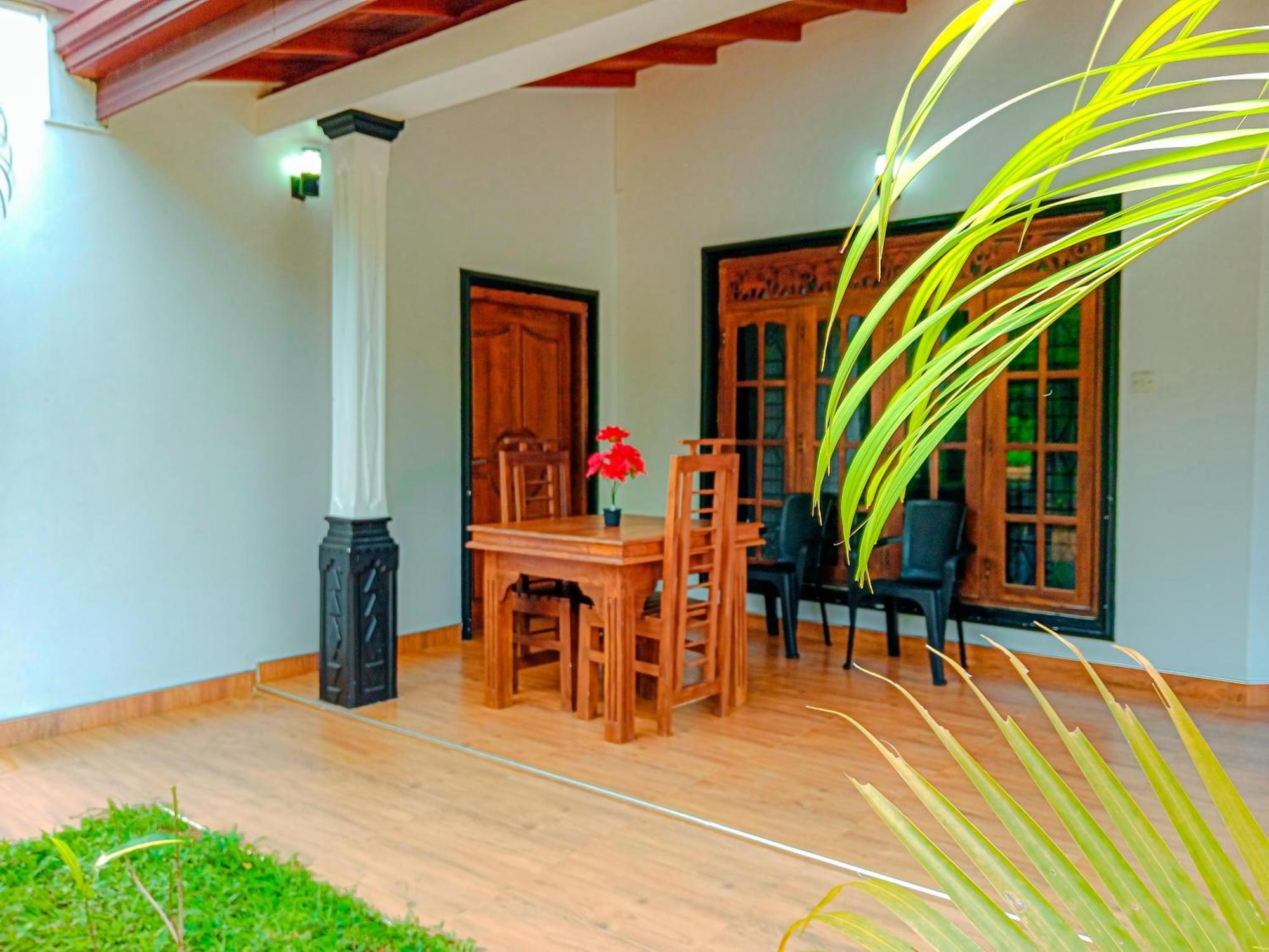 Sigiriya Peacock Homestay Zewnętrze zdjęcie