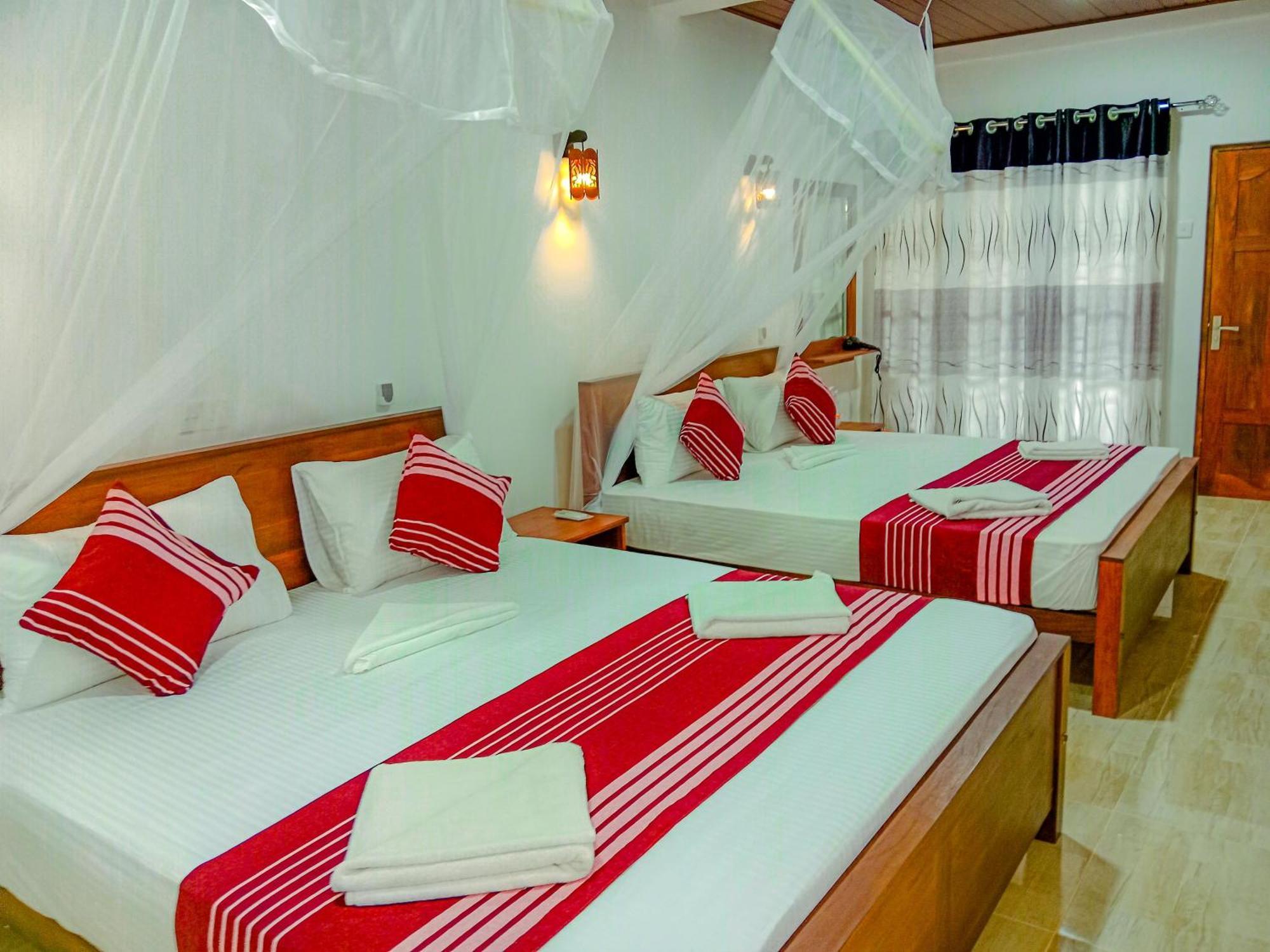 Sigiriya Peacock Homestay Zewnętrze zdjęcie