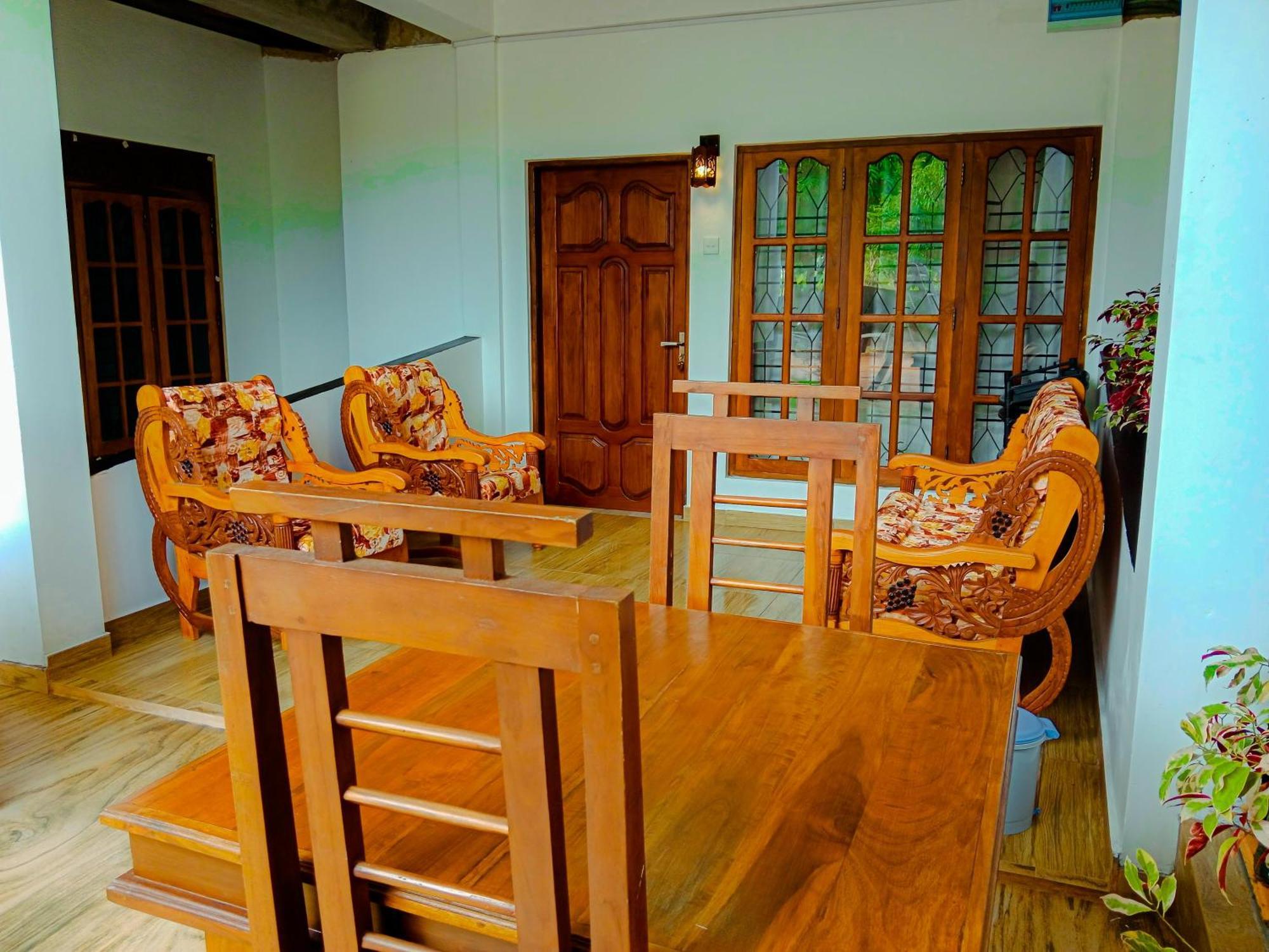 Sigiriya Peacock Homestay Zewnętrze zdjęcie