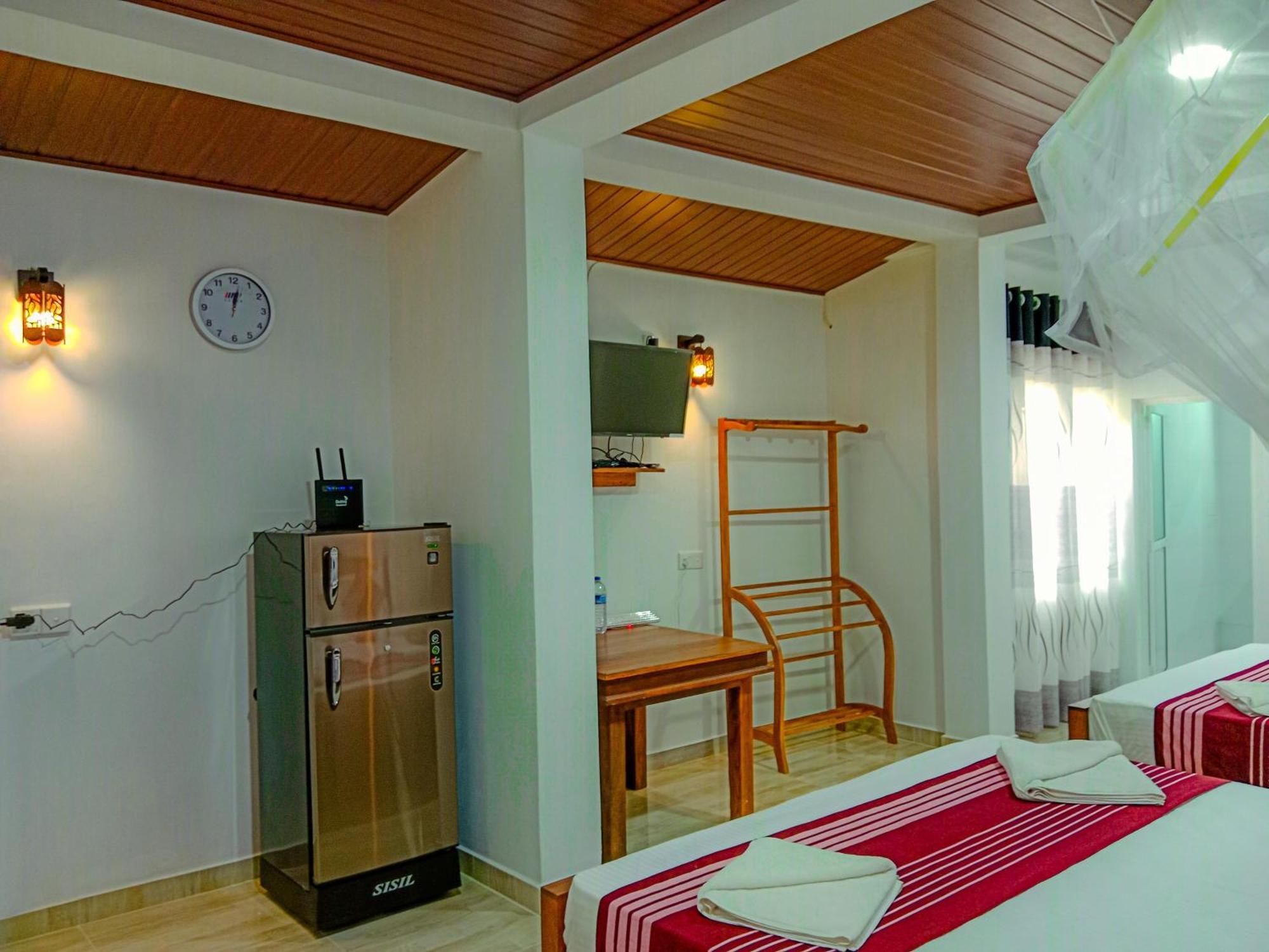Sigiriya Peacock Homestay Zewnętrze zdjęcie