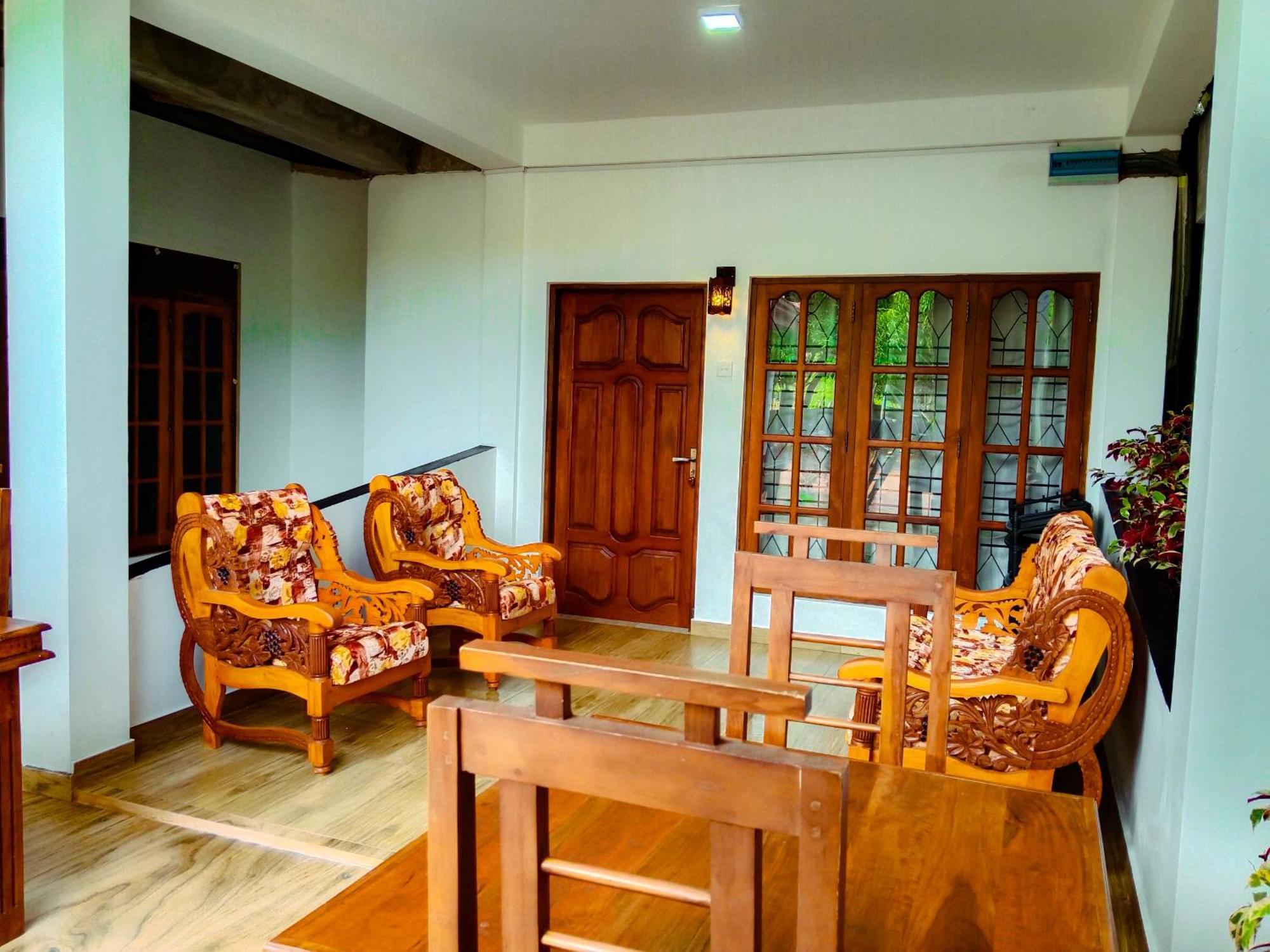 Sigiriya Peacock Homestay Zewnętrze zdjęcie