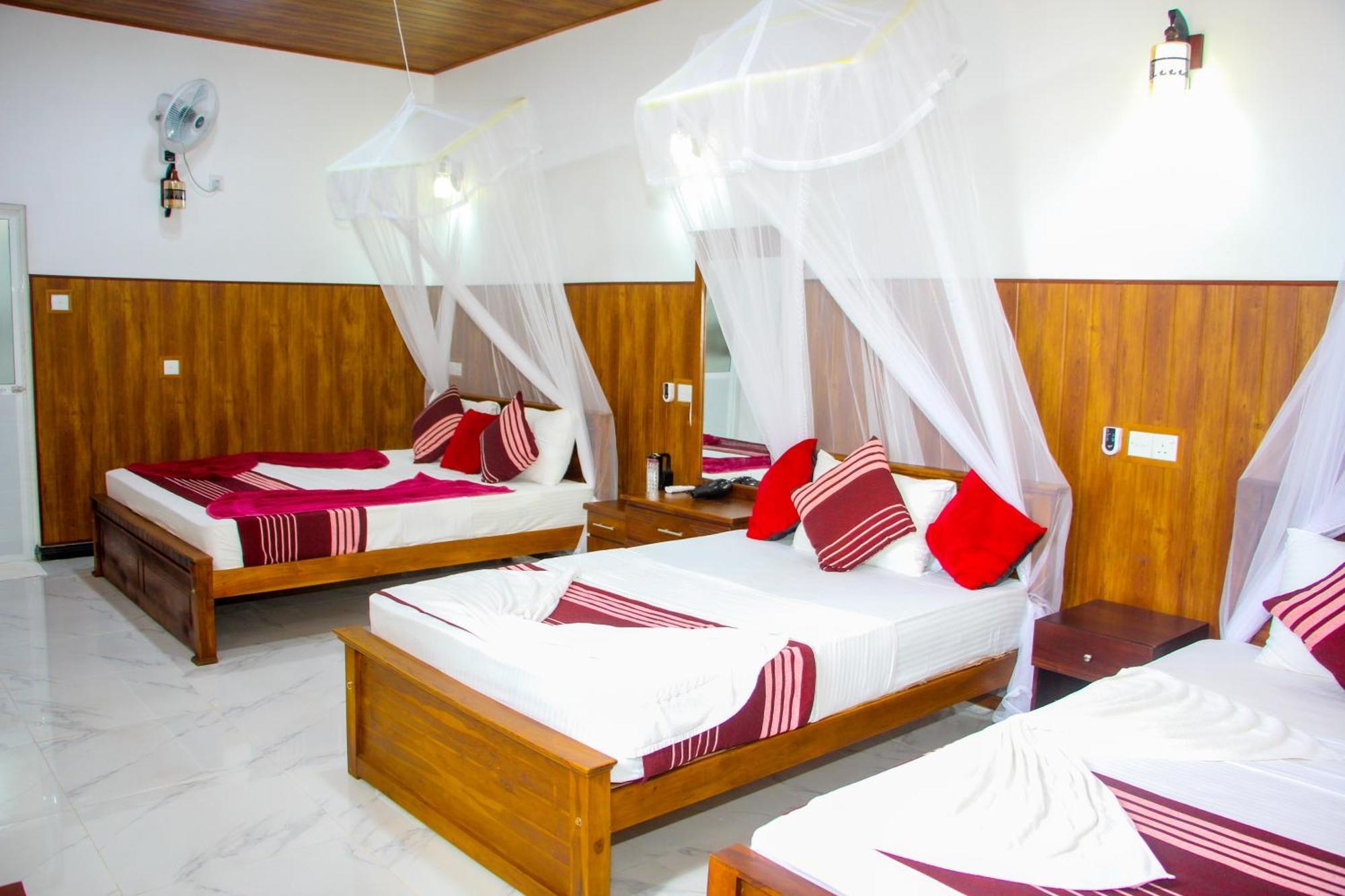 Sigiriya Peacock Homestay Zewnętrze zdjęcie