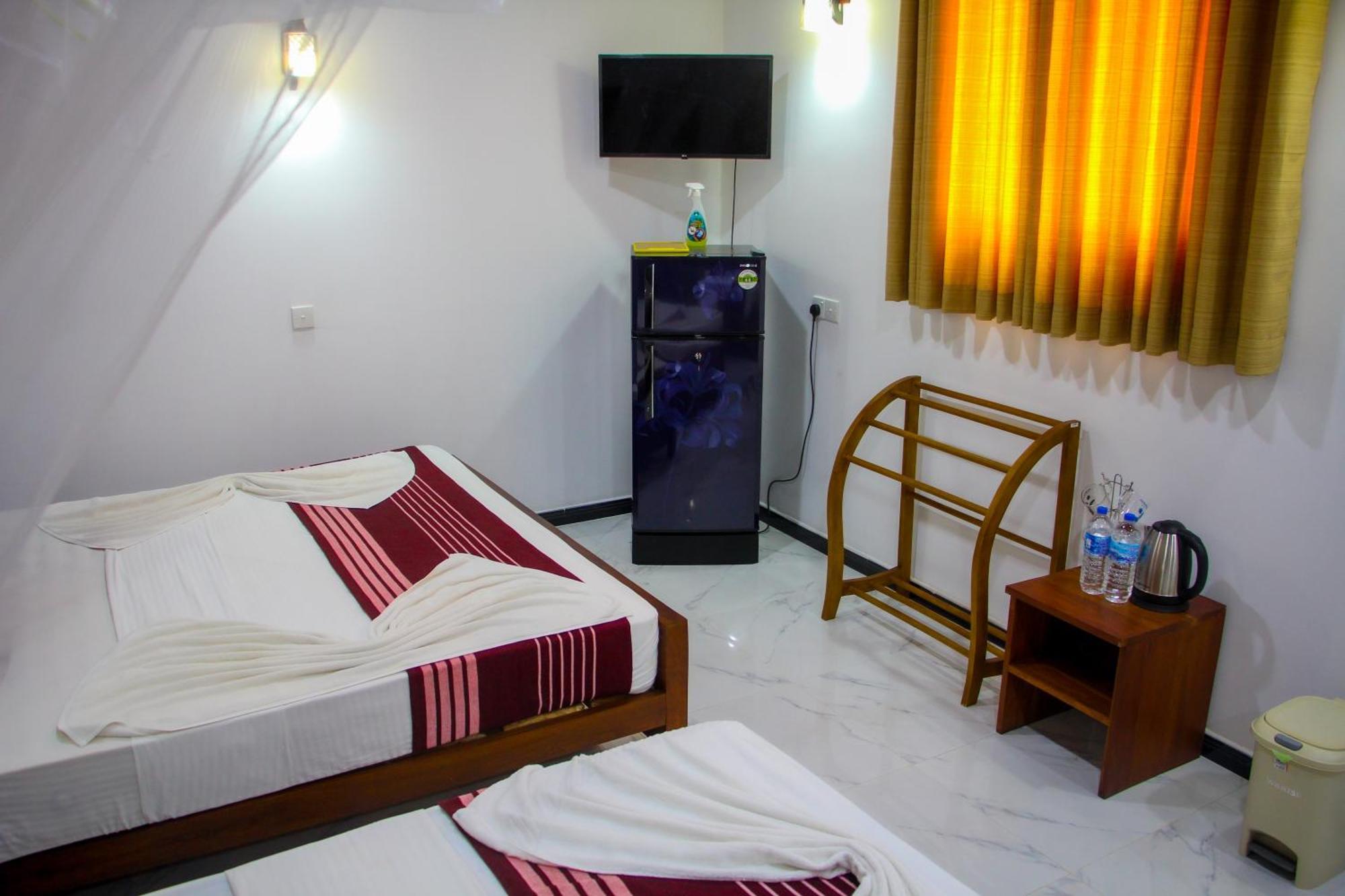 Sigiriya Peacock Homestay Zewnętrze zdjęcie