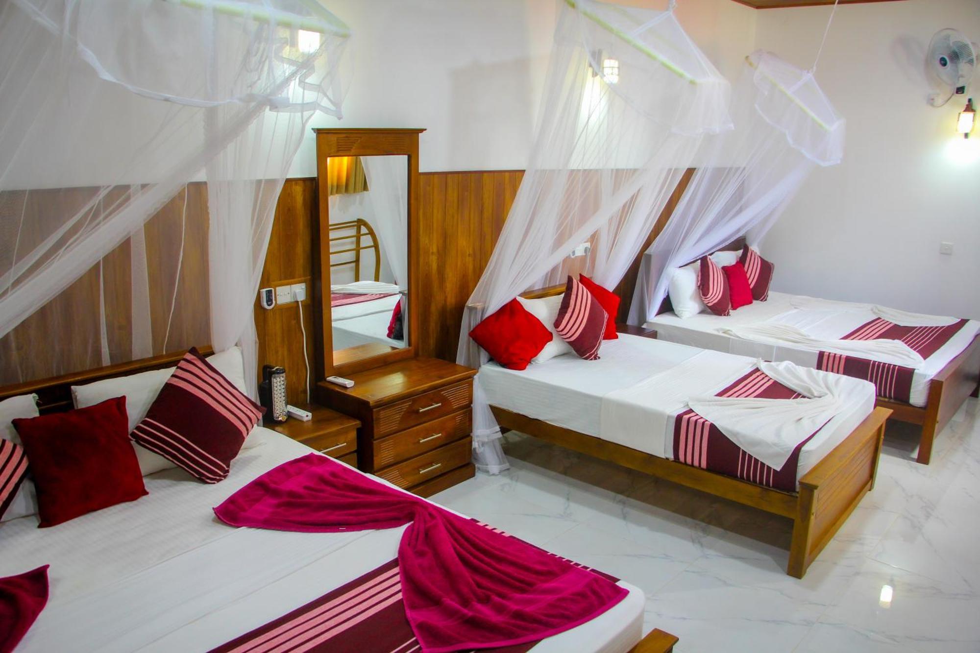 Sigiriya Peacock Homestay Zewnętrze zdjęcie
