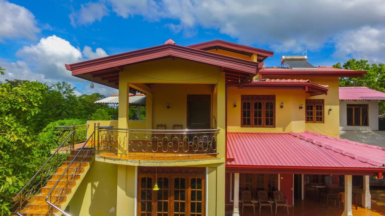 Sigiriya Peacock Homestay Zewnętrze zdjęcie