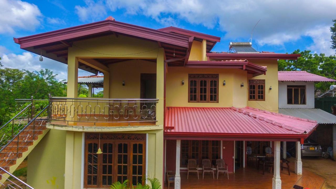 Sigiriya Peacock Homestay Zewnętrze zdjęcie
